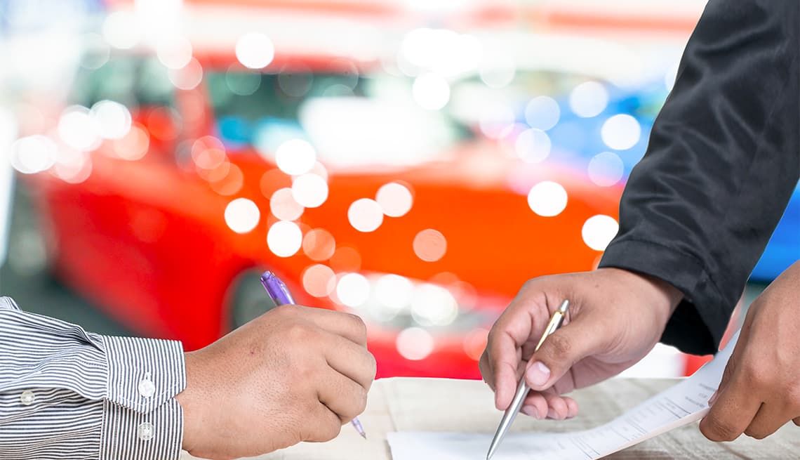 Requisitos legales para vender un vehículo en Perú